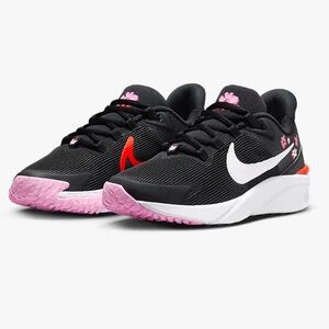 Nike Star Runner 4 Sneakers